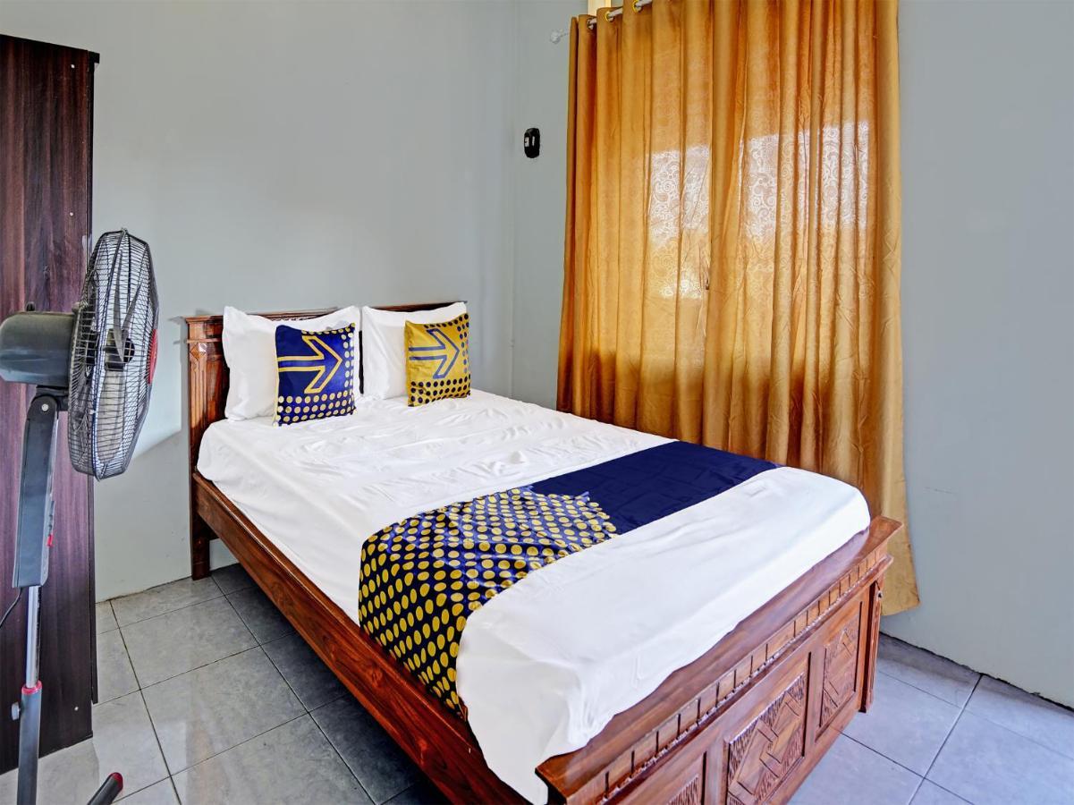 Spot On 91595 Sruni Syariah Hotell Gedangan Exteriör bild